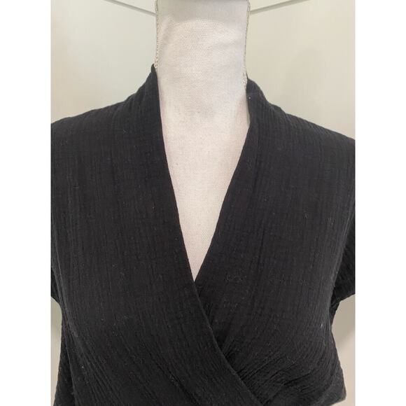 Natalie Busby Top in Black - Picture 2 of 5